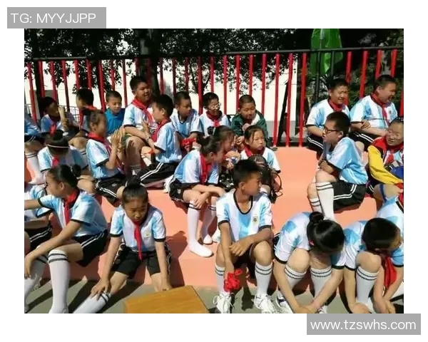 追逐梦想的脚步孩子与足球明星的心灵对话