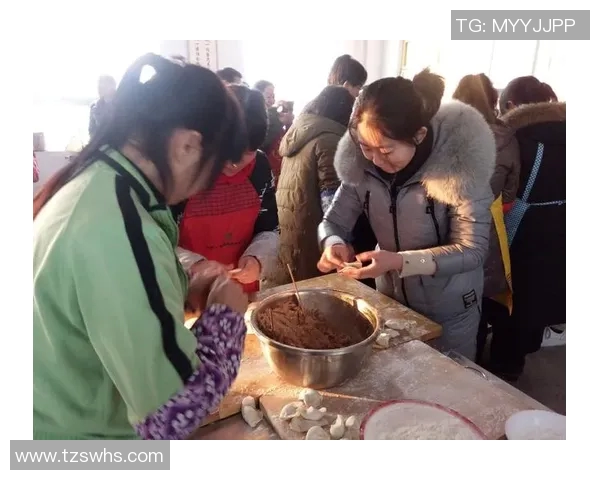 足球明星亲自包饺子趣味视频曝光网友纷纷点赞感受温馨家庭氛围 足球明星亲自包饺子趣味视频曝光网友纷纷点赞感受温馨家庭氛围